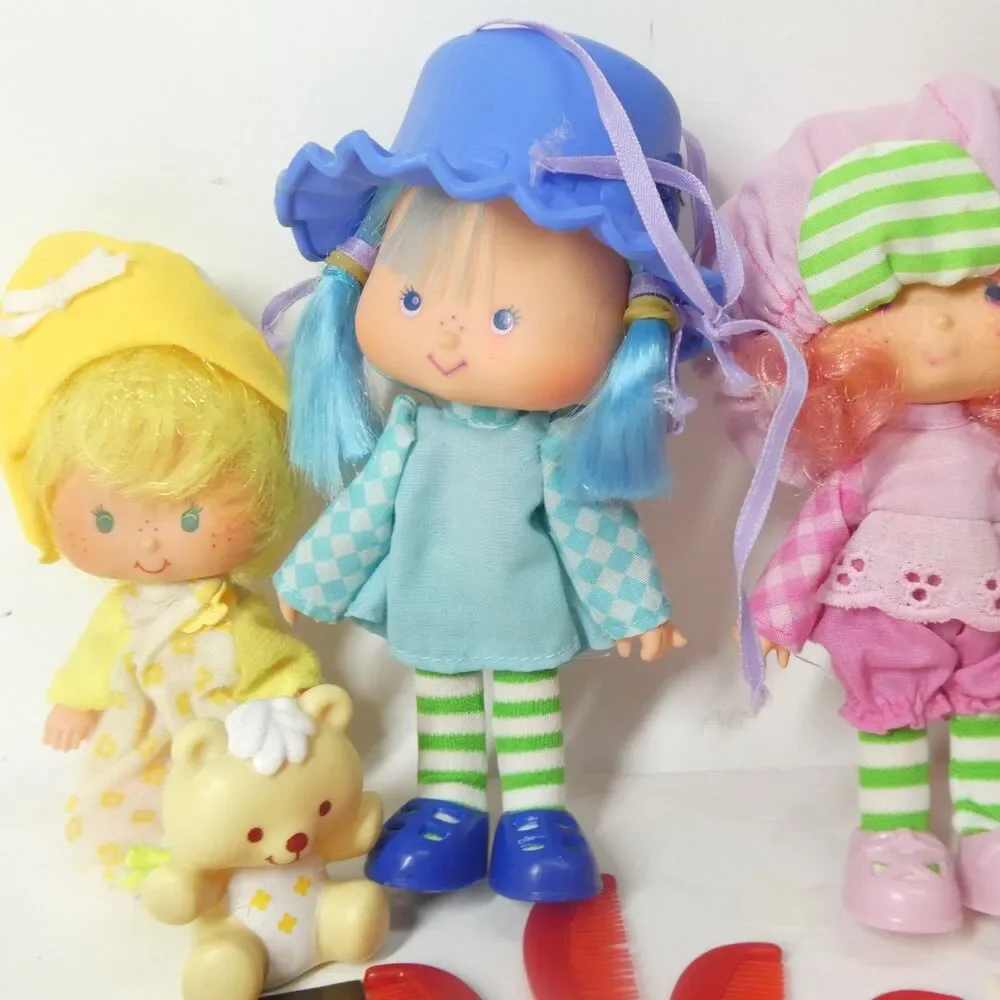 Strawberry Shortcake Doll Lot of 4 Vintage w/ Blueberry Muffin & Raspberry Tart